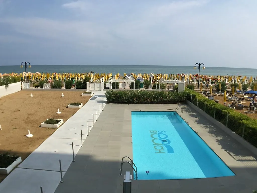Sea Beach Apartment Lido di Jesolo 0*,  Italia