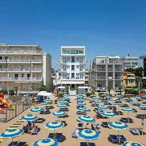 Hotel Boston 3 Stelle Superior Frontemare, Lido di Jesolo